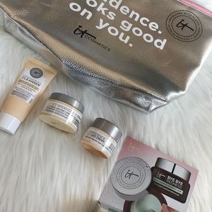 It Cosmetics Life Changing Confidence trio + bag
